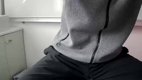 Snapshot of grandbi chatting on 11-20-25, 10:26 grandbi online show from 11-20-25, 10:26