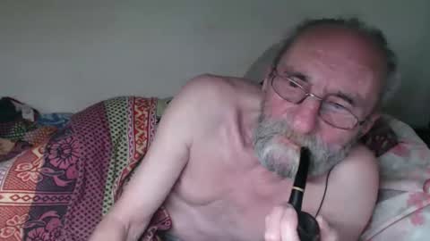 Mark online show from 10-04-25, 05:49