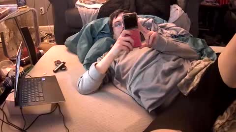 Get US to 1000 you wont be disapointed online show from 03-18-26, 01:53