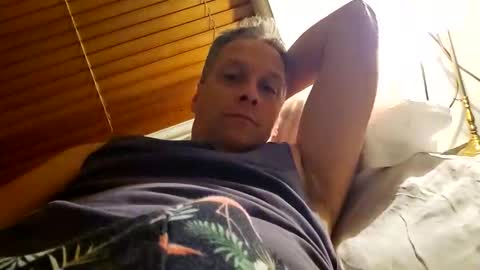 Snapshot of grattitude chatting on 10-09-25, 01:31 grattitude online show from 10-09-25, 01:31