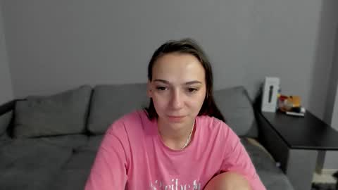 Snapshot of gravitation777 chatting on 03-09-26, 02:04 Anna online show from 03-09-26, 02:04