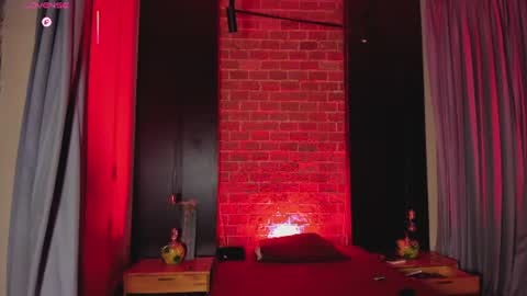 Snapshot of grayandrews chatting on 06-17-26, 12:24 grayandrews online show from 06-17-26, 12:24