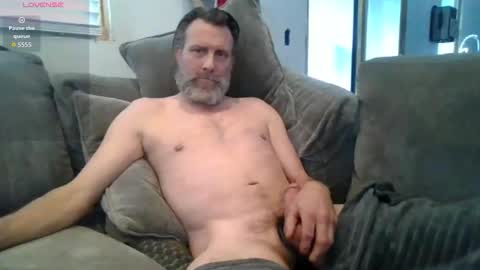 Snapshot of graylonewolf chatting on 02-21-26, 07:26 Gray lone wolf online show from 02-21-26, 07:26