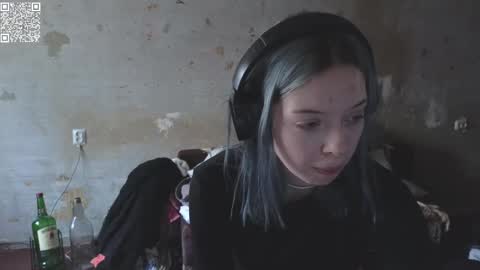 Snapshot of graylovescookies chatting on 02-28-25, 02:31 graylovescookies online show from 02-28-25, 02:31