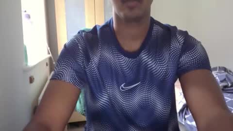 Snapshot of grecias1 chatting on 12-16-25, 12:43 grecias1 online show from 12-16-25, 12:43