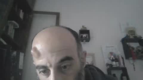 Snapshot of greekgod19cm chatting on 12-16-25, 08:41 greekgod19cm online show from 12-16-25, 08:41