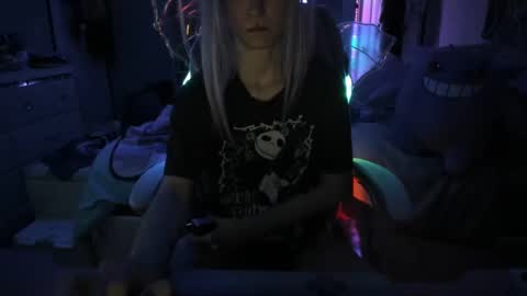 Snapshot of greeneyedlovexo chatting on 03-08-25, 05:49 GreenEyedLovexo online show from 03-08-25, 05:49