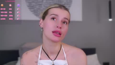 Snapshot of greengazon chatting on 02-16-26, 12:56 Kelly online show from 02-16-26, 12:56