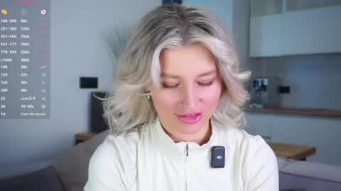 Snapshot of greengazon chatting on 05-26-26, 03:13 Kelly online show from 05-26-26, 03:13