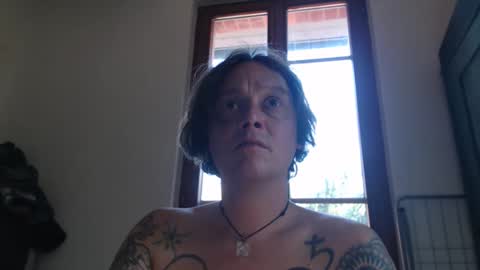 Snapshot of greenmoon88888 chatting on 04-27-26, 11:41 Greenmoon online show from 04-27-26, 11:41