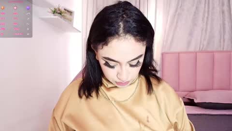 Snapshot of greennbella chatting on 01-21-25, 07:17 online show from 01-21-25, 07:17