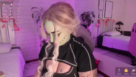   online show from 10-24-25, 07:32