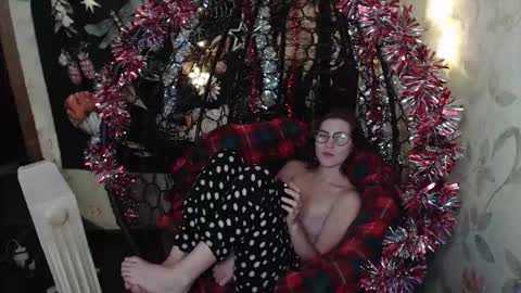 Lina online show from 01-12-26, 12:43