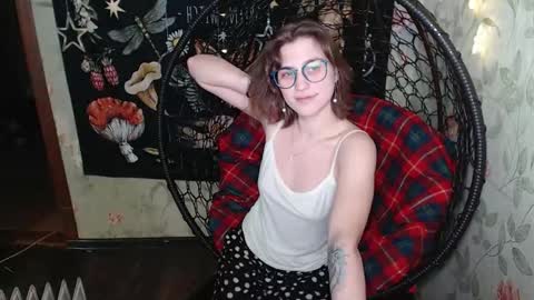 Lina online show from 02-12-26, 11:16