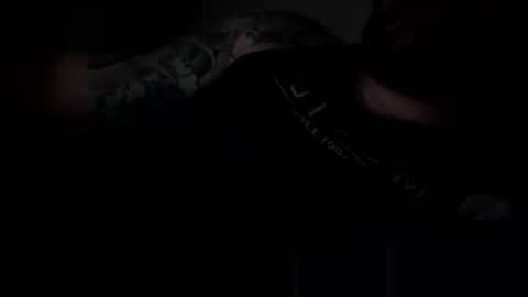 Snapshot of greggharden chatting on 11-22-25, 02:21 greggharden online show from 11-22-25, 02:21