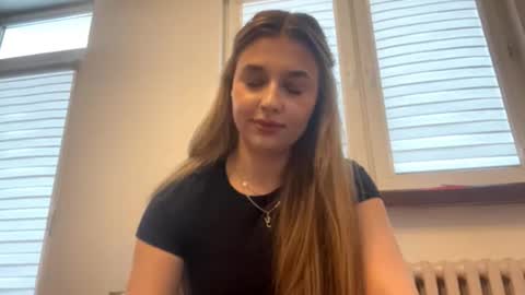 Sara online show from 01-13-26, 09:58