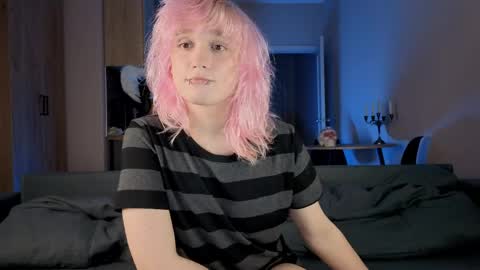 Greg-independent model online show from 04-07-26, 08:53