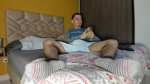 Snapshot of gregorymancini chatting on 10-28-25, 03:32 gregorymancini online show from 10-28-25, 03:32