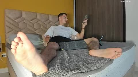 Snapshot of gregorymancini chatting on 11-15-25, 06:48 gregorymancini online show from 11-15-25, 06:48