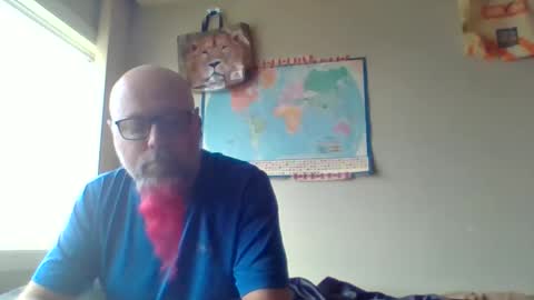 Snapshot of gregrev chatting on 05-11-26, 01:22 gregrev online show from 05-11-26, 01:22
