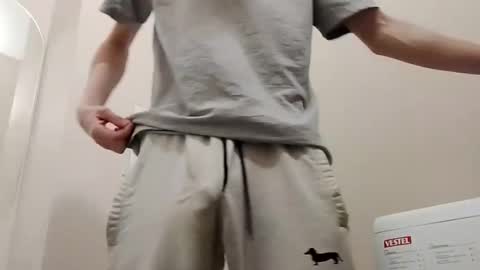 Snapshot of greonn chatting on 02-17-26, 07:09 Felix online show from 02-17-26, 07:09