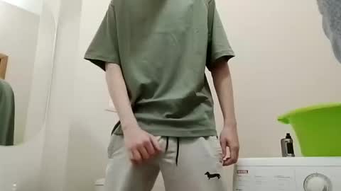 Snapshot of greonn chatting on 02-23-26, 07:50 Felix online show from 02-23-26, 07:50