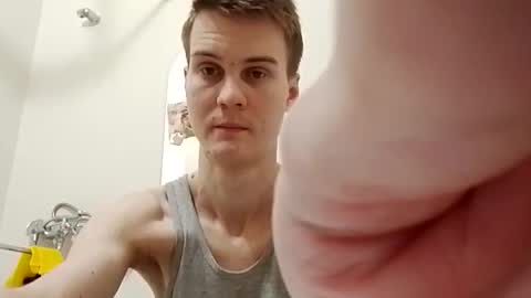 Snapshot of greonn chatting on 02-27-26, 07:30 Felix online show from 02-27-26, 07:30