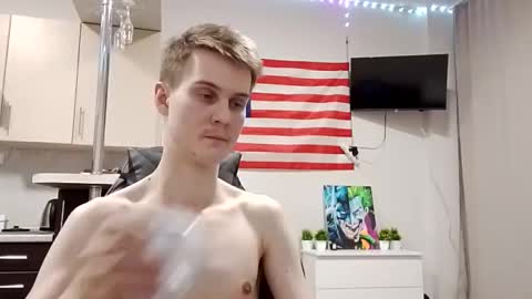 Snapshot of greonn chatting on 02-27-26, 07:36 Felix online show from 02-27-26, 07:36