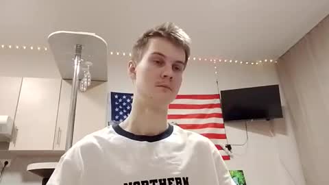 Snapshot of greonn chatting on 03-04-26, 03:45 Felix online show from 03-04-26, 03:45