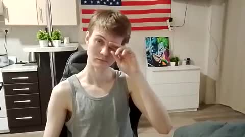 Snapshot of greonn chatting on 04-23-26, 02:46 Felix online show from 04-23-26, 02:46