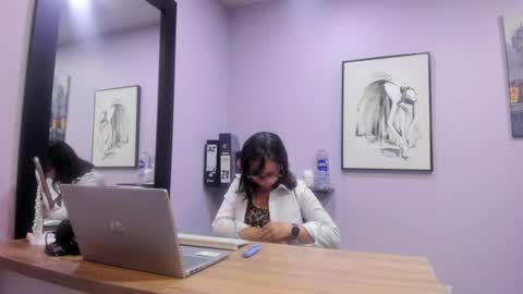 Greta online show from 06-24-26, 12:04