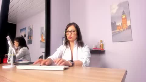 Greta online show from 07-06-26, 11:29