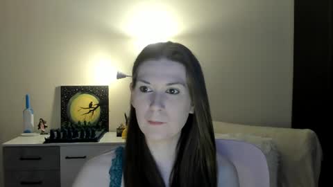 Snapshot of gretamiln chatting on 06-18-26, 09:08 Greta online show from 06-18-26, 09:08