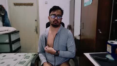 Grey Hardy Slave online show from 02-24-26, 03:32