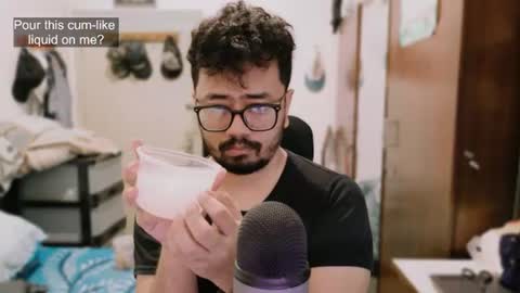 Grey Hardy Slave online show from 06-19-26, 06:12