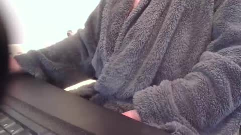 Snapshot of greyfox_6000 chatting on 02-19-25, 08:12 greyfox_6000 online show from 02-19-25, 08:12