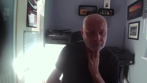 Snapshot of greyfox_6000 chatting on 03-05-25, 03:18 greyfox_6000 online show from 03-05-25, 03:18