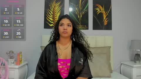 Snapshot of greymarii chatting on 01-26-25, 12:11 Marii online show from 01-26-25, 12:11
