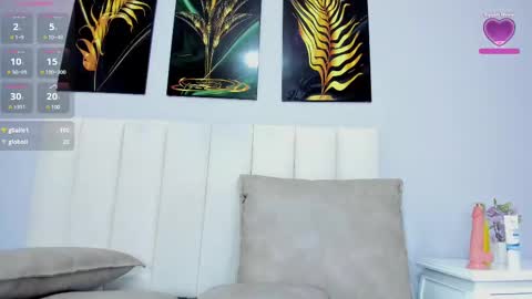 Snapshot of greymarii chatting on 02-23-25, 03:08 Marii online show from 02-23-25, 03:08