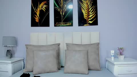 Snapshot of greymarii chatting on 03-11-25, 11:33 Marii online show from 03-11-25, 11:33