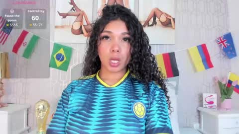 Snapshot of greymarii chatting on 06-20-26, 05:05 Marii online show from 06-20-26, 05:05