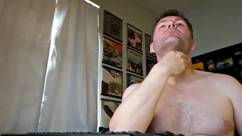 gring0_dik online show from 05-04-26, 06:15