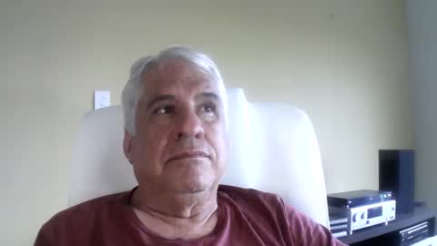 Snapshot of grisa01 chatting on 12-18-25, 06:03 grisa01 online show from 12-18-25, 06:03