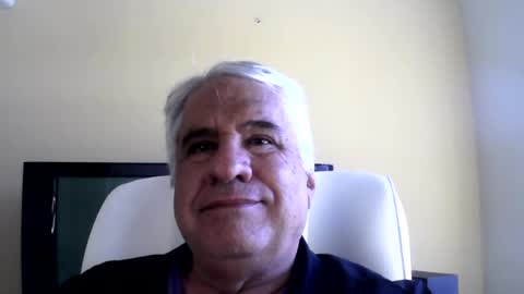 Snapshot of grisa01 chatting on 07-19-26, 01:26 grisa01 online show from 07-19-26, 01:26