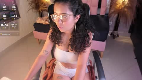    online show from 11-10-25, 08:52