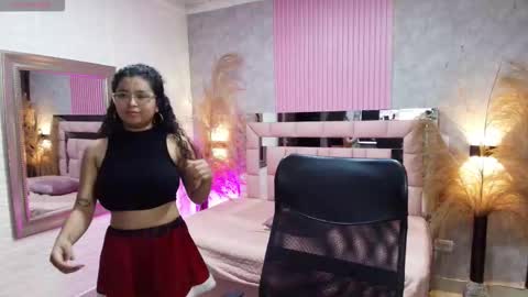    online show from 12-17-25, 07:09