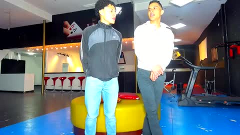 GRIVALS. THOMAS AND DAMIAND online show from 12-15-24, 11:34