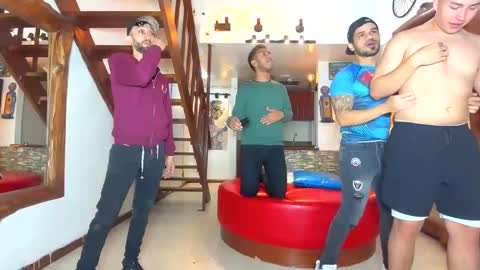 GRIVALS. THOMAS AND DAMIAND online show from 01-28-25, 05:14