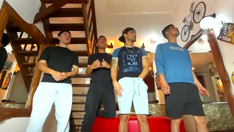 GRIVALS. THOMAS AND DAMIAND online show from 02-01-25, 05:05