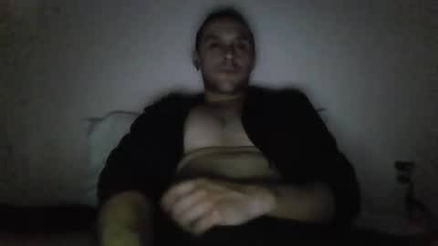 Snapshot of grnde789 chatting on 11-08-25, 04:01 grnde789 online show from 11-08-25, 04:01